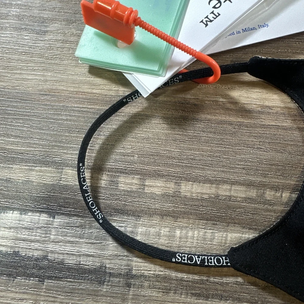 Off White Simple Mask Black Red Size Small New with Tags